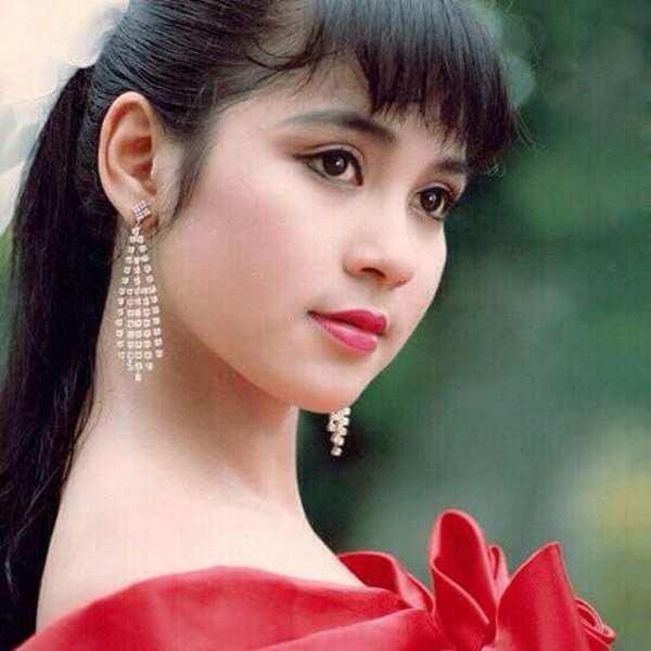 viet trinh: tu moi tinh voi hai dai gia dinh an tu den cuoc song an nhien hien tai hinh anh 2