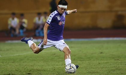 Bị HLV Park Hang-seo 'bỏ rơi', Văn Quyết rực sáng ở AFC Cup