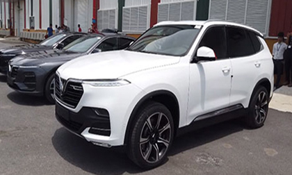 Từ 1/9, ô tô VinFast của tỷ phú Phạm Nhật Vượng tăng thêm gần 600 triệu đồng