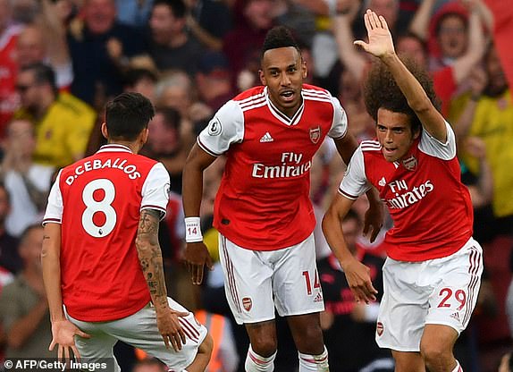 bi dan truoc 2 ban, arsenal suyt nguoc dong ngoan muc truoc tottenham hinh anh 2