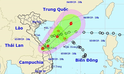 'Áp thấp nhiệt đới trên đất liền Trung Bộ có diễn biến dị thường'
