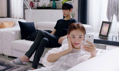 Ngán ngẩm vì vợ suốt ngày khoe chồng và cuộc sống giàu sang trên facebook