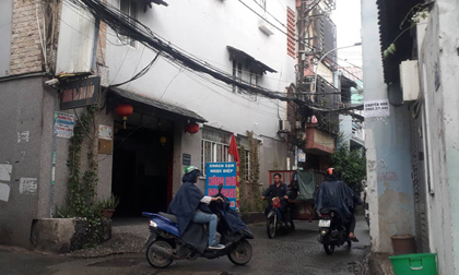 Nam thanh niên không mặc áo tử vong trong khách sạn ở Sài Gòn