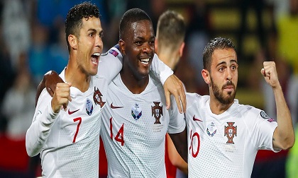 Ronaldo truyền cảm hứng, Bồ Đào Nha đại thắng Serbia