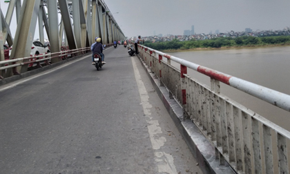 Sự thật vụ nam thanh niên mất tích sau khi nhảy xuống sông Hồng cứu nạn nhân tự tử trên cầu Long Biên