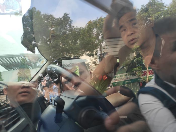 Tài xế Phiến sẽ điều khiển chiếc xe thực nghiệm lại hiện trường.