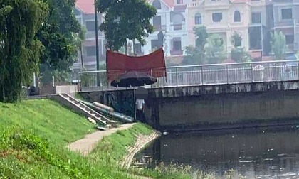 Bắc Ninh: Phát hiện thi thể người nước ngoài treo cổ bên hồ nước