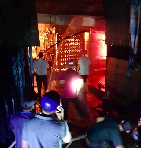 vu chay o cho binh long binh phuoc nguyen nhan co the do dot vang ma