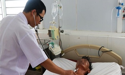 Nhiều người nhập viện vì nhiễm 'vi khuẩn ăn thịt người': Bệnh này có điều trị được không?