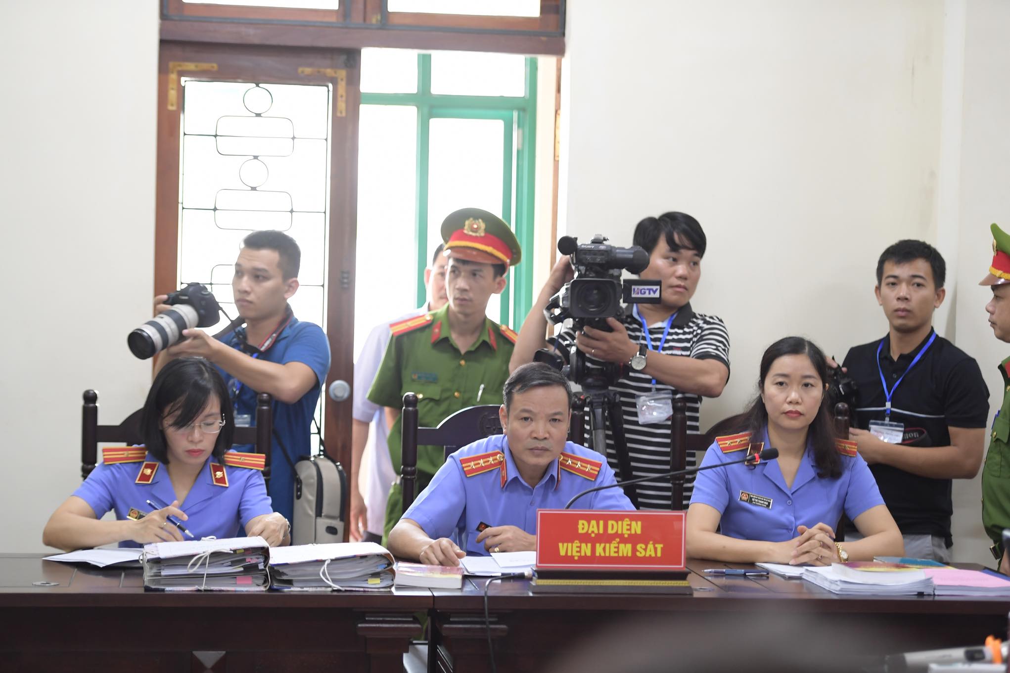 lai bat ngo hoan xet xu vu gian lan diem thi thpt tai ha giang hinh anh 3