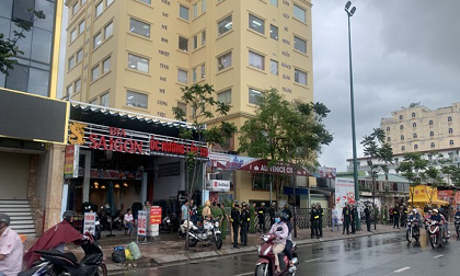 Vụ nam sinh sát hại 2 cô gái rồi tự tử: Bố mẹ nghi phạm vay 300 triệu cho con trai học ĐH