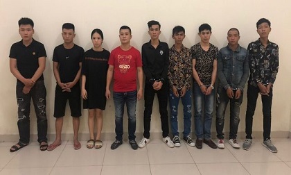 Tạm giữ 9 đối tượng trong nhóm đòi nợ thuê đã có hành vi đánh đập 3 người bạn của con nợ đòi 1 tỷ đồng