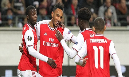 Arsenal thắng 3-0 ở trận ra quân Europa League
