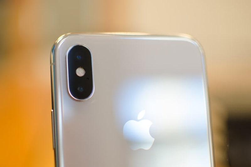 mua iphone cu nen chon x hay xs de su dung duoc lau dai? hinh anh 4