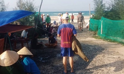 Chuẩn bị lấy bằng tốt nghiệp 4 sinh viên đuối nước