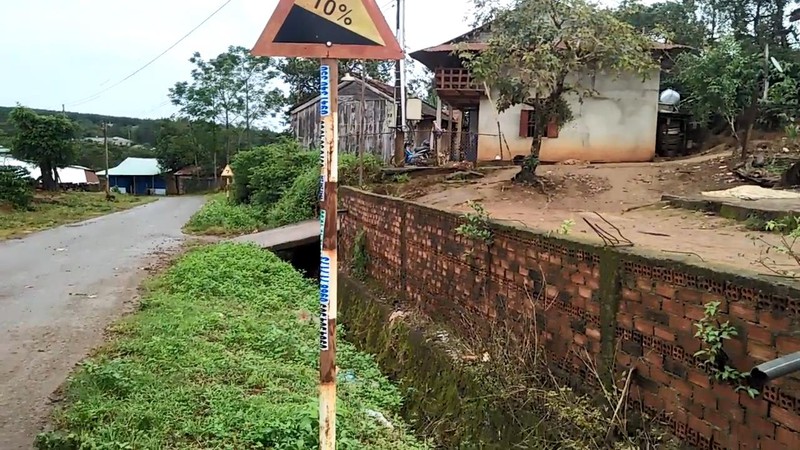 Bình Phước: Bé trai mất tích nghi bị nước cuốn trôi - ảnh 1