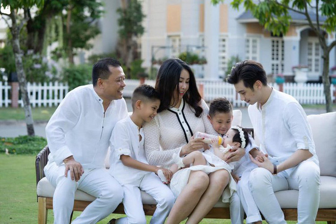 Hoa hậu có xuất thân khủng nhất Việt Nam: Cuộc đời long đong lận đận, trải qua sóng gió mới tìm thấy hạnh phúc - Ảnh 8. Hoa hậu có xuất thân khủng nhất Việt Nam: Cuộc đời long đong lận đận, trải qua sóng gió mới tìm thấy hạnh phúc - Ảnh 8.