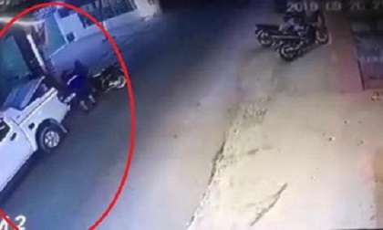Nhóm 'đạo tặc' dùng hẳn ô tô bán tải lấy trộm xe máy SH