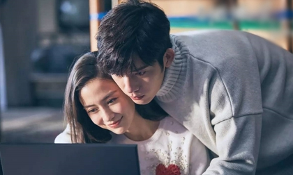 Phụ nữ lấy chồng nhất định phải học được chiêu của đàn bà 50 này để giữ lửa hôn nhân