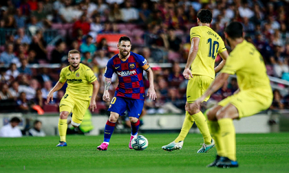 Chưa kịp mừng danh hiệu 'The Best' bằng đường kiến tạo góp công giúp Barcelona thắng trận, Messi phải rời sân trong nỗi thất vọng thế này đây