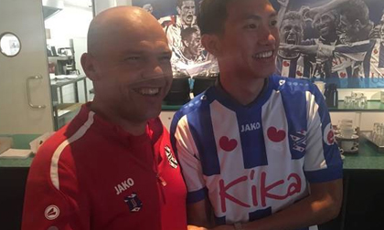 Đoàn Văn Hậu lập kỷ lục, HLV Heerenveen hết lời khen