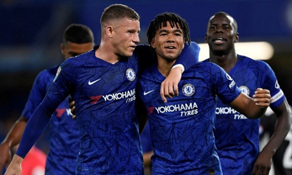 Hủy diệt nhược tiểu, Chelsea thẳng tiến vào vòng 4 Cúp Liên đoàn