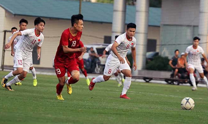 Xuân Trường hỏng penalty, tuyển Việt Nam thua đàn em U22