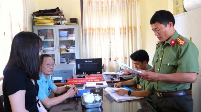 xu phat 12 trieu dong co gai dang tin “vi khuan an thit nguoi” hinh anh 1