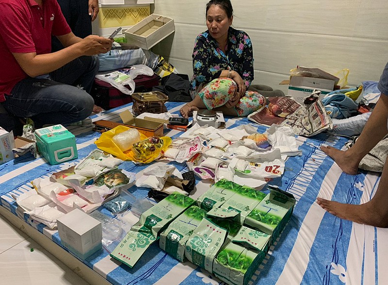 Con rể, con nuôi phụ mẹ vận chuyển, buôn bán ma túy - ảnh 1
