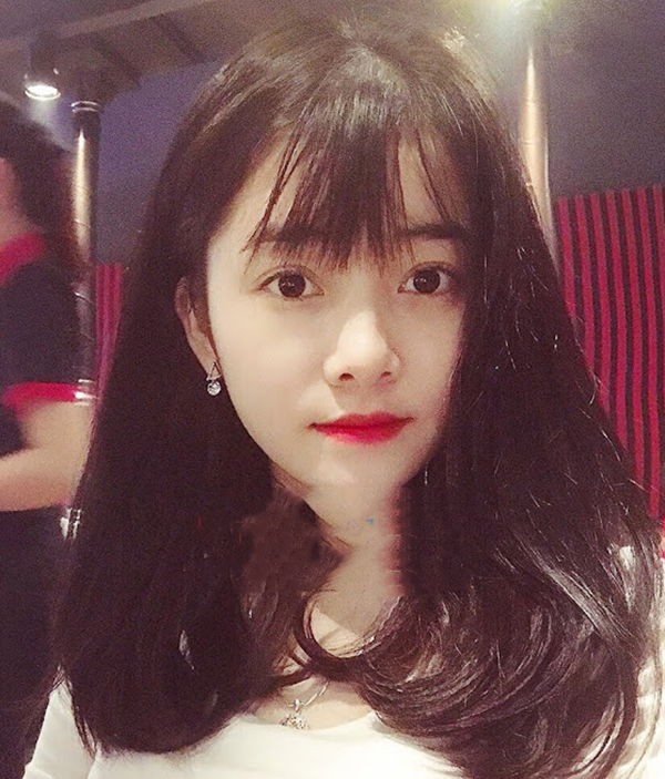 Nữ sinh viên xinh đẹp như “hot girl” bị bắt giữ về hành vi môi giới mại dâm - 1