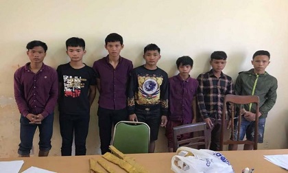 Tử vong sau khi mang dao, kiếm đi hù dọa nhóm trai làng khác