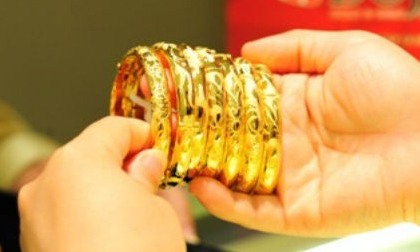 Giá vàng hôm nay 5/10, tiếp tục đà tăng, vàng chốt ngưỡng 42 triệu