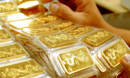 Giá vàng hôm nay 8/10, vàng hạ nhiệt, bất ổn bủa vây