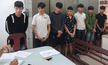 Nhóm côn đồ nhí 2K chém nhau kinh hoàng như phim hành động, thiếu niên 15 tuổi bị vỡ sọ