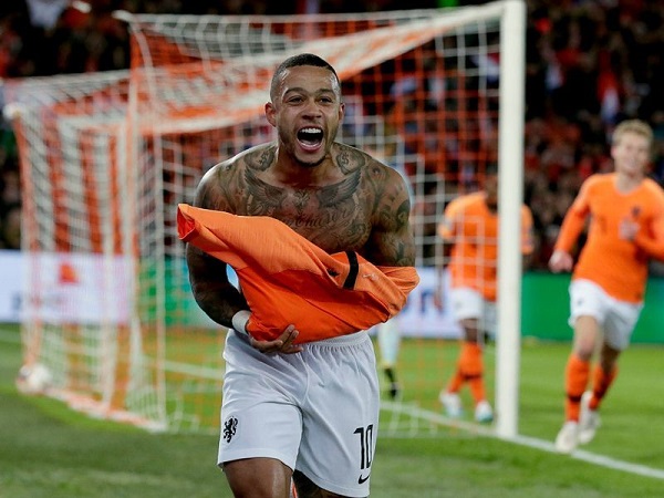 Depay tỏa sáng, Hà Lan ngược dòng khó tin - 1