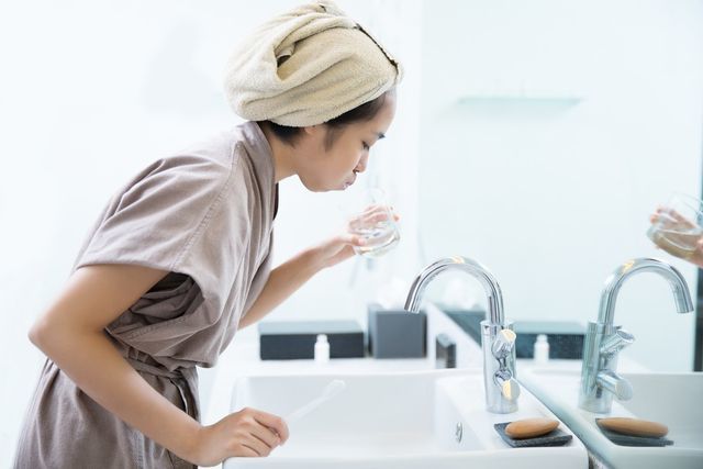 4 việc cần làm sau bữa ăn giúp bạn cả đời sống khỏe, trường thọ