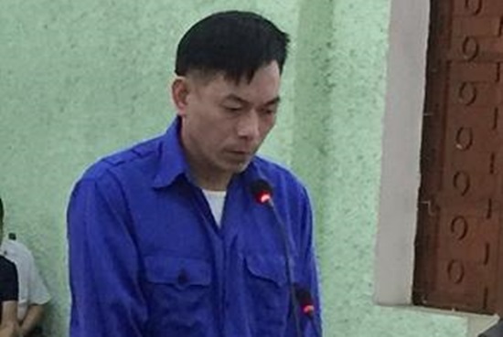 Đâm chết nữ cán bộ trung tâm pháp y vì không đòi được tiền