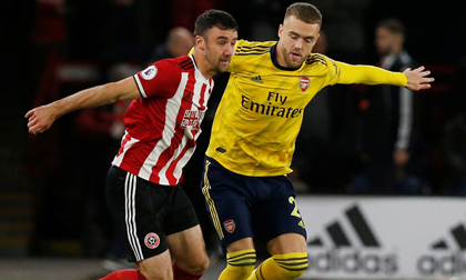 Arsenal thua 0-1 trước CLB mới lên hạng