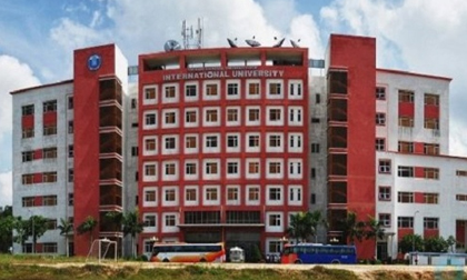 Thông tin sinh viên bị cướp, rạch đùi ở cổng trường ĐH Quốc tế TP. HCM là bịa đặt