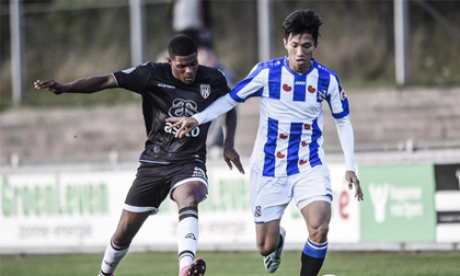 Văn Hậu kiến tạo thành bàn trong chiến thắng của Jong Heerenveen