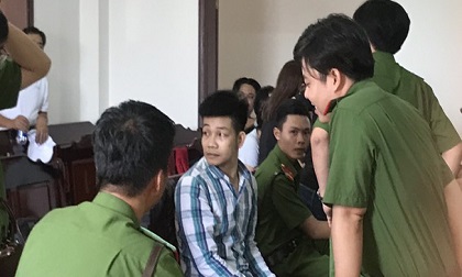 Sát hại đồng nghiệp vì nghi bỏ thuốc xổ vào ly nước mình