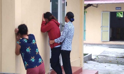 Những giọt nước mắt xót xa vụ ông bố của 3 con nhỏ bị sát hại dã man