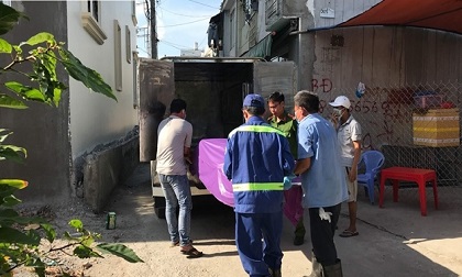 Nam thanh niên tử vong lâu ngày trong tư thế treo cổ trong phòng trọ khóa kín