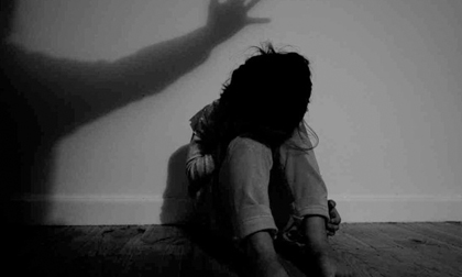 Truy tìm đối tượng nghi hiếp dâm bé gái 8 tuổi bán vé số ở Phú Quốc