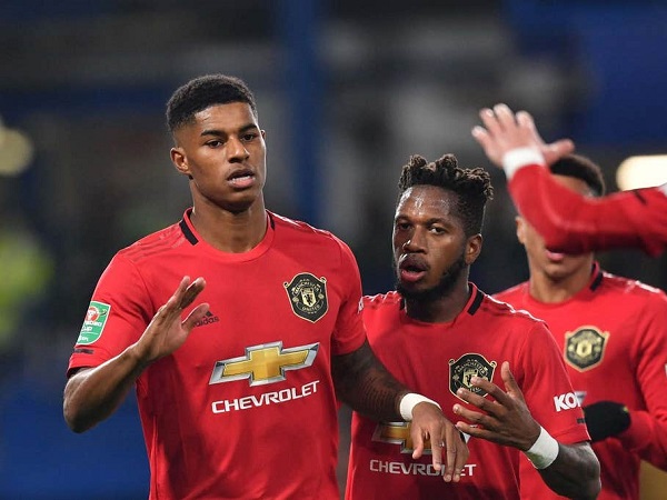 Rashford lập cú đúp, MU hạ đẹp Chelsea ngay tại Stamford Bridge