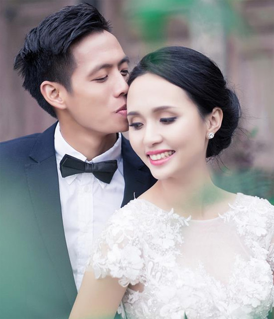 Văn Quyết và cuộc sống giàu sang không kém Công Vinh nhờ vợ tài giỏi - 1