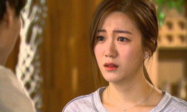Quằn quại trong phòng sinh bồ nhí của chồng còn tới thách thức, tôi gào lên 1 câu đáp trả khiến cô ta tức nổ đom đóm - Ảnh 1.