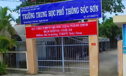 Thầy giáo 55 tuổi 'luỵ tình' vì bị học trò tán tỉnh dồn dập, doạ tự tử