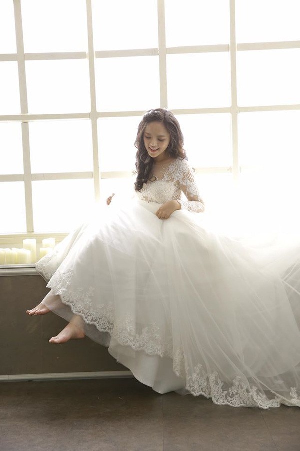 Nhan sắc đời thực của nữ diễn viên phim 'Về nhà đi con' vừa bị đồn lộ clip 'nóng' - 3 Nhan sắc đời thực của nữ diễn viên phim 'Về nhà đi con' vừa bị đồn lộ clip 'nóng' - 3