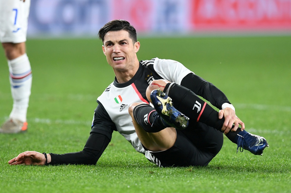 Ronaldo ghi ban cho Juventus voi cu nhay cao hon cau mon hinh anh 6 p6.JPG